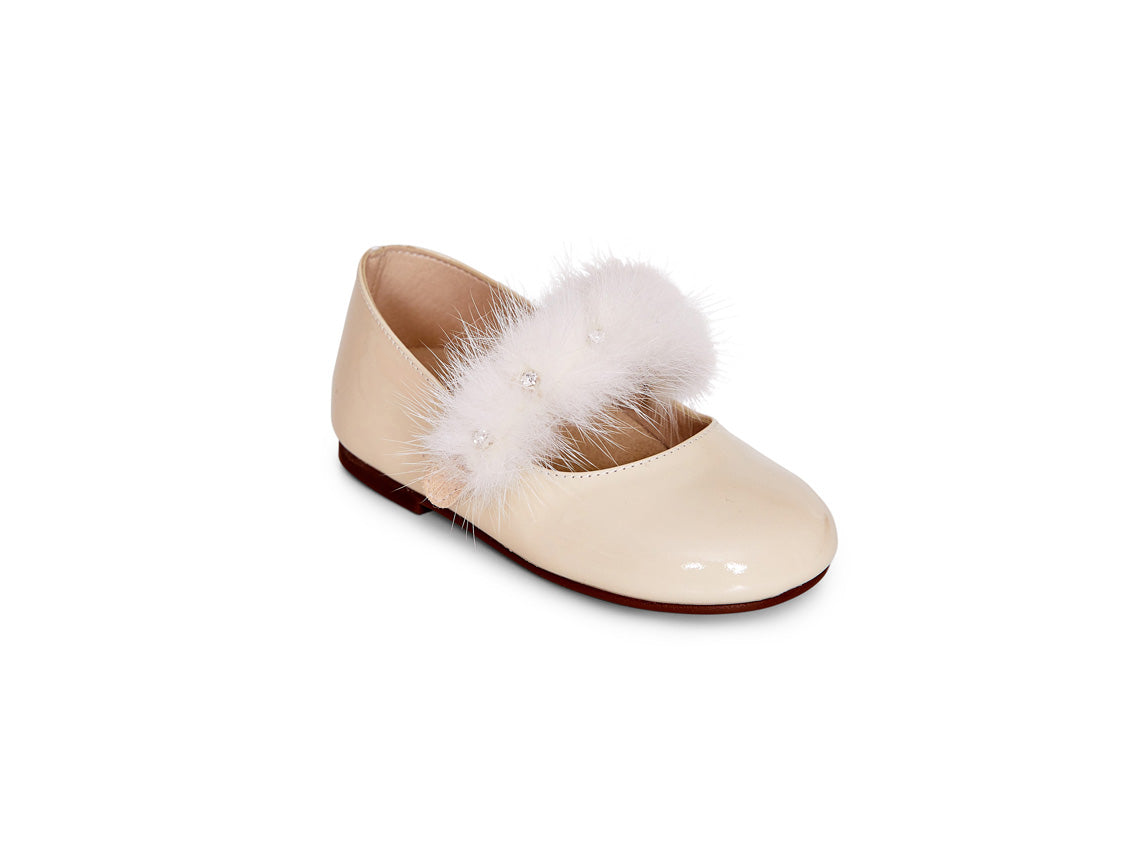 P B5867 Ballerina mit Zierplüsch